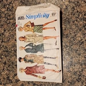 Vintage 1960's Simplicity Pattern #6685
